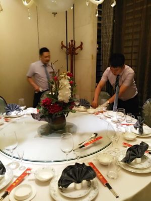 尊師重道，感恩同行——金海餐飲謝師宴火熱預定中，三重豪禮等您來享！